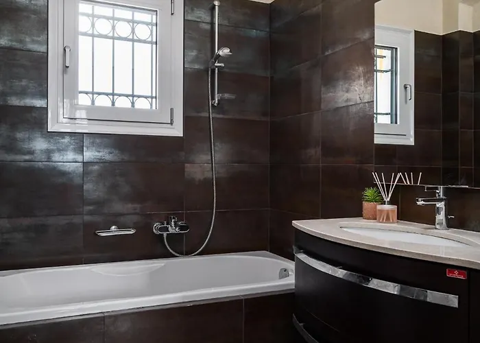 The Olive Project - Maria With Private Pool By Konnect Villa